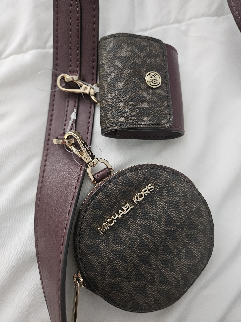 Michael Kors Dark Brown And Maroon Crossbody With with Coin Pouch and Key Case - Picture 2 of 3